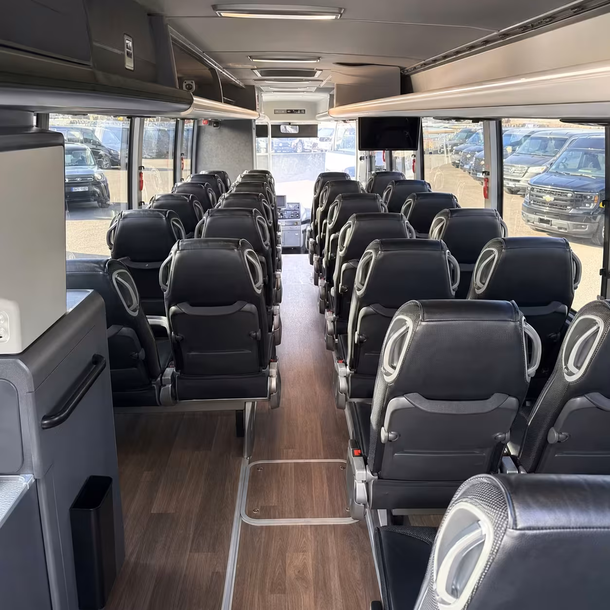 gilbert charter bus rentals for airport and convention trips